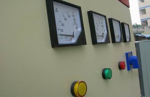 海南矿业联合有限公司配电盘