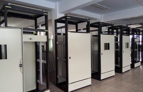 海南矿业联合有限公司配电盘